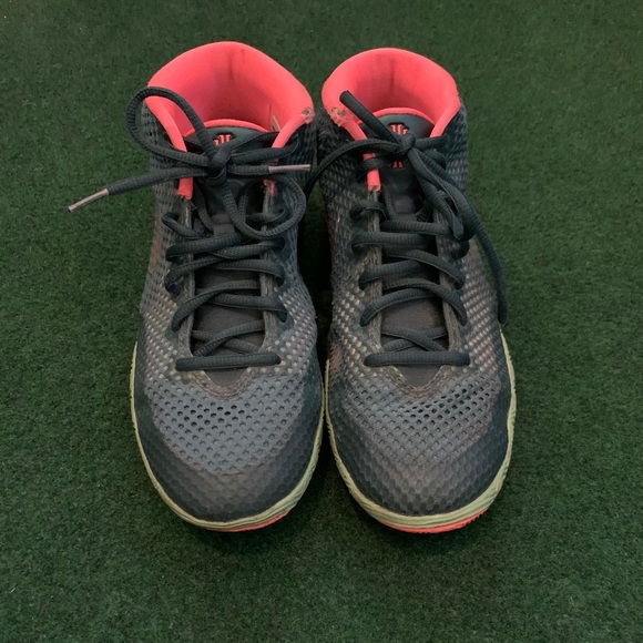 Nike Other - Kyrie 1 “Venus FlyTrap”